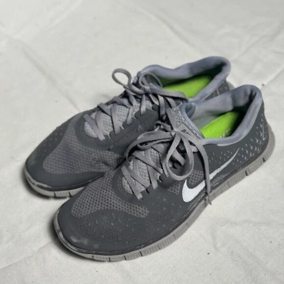 Nike Free 3.0 V4 - Picture 2 of 6